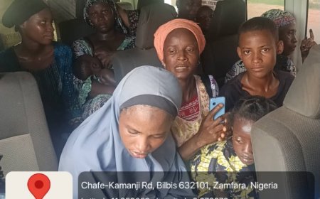 Troops Of 1 Brigade Army Rescue Fourteen Abducted Victims In Zamfara